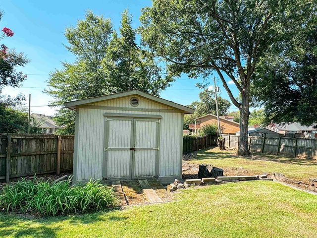 11 Jenny Lynn, Searcy, AR 72143