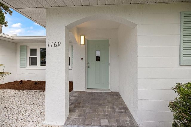 1169 CARMELLA CIRCLE, Sarasota, FL 34243