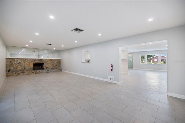 1169 CARMELLA CIRCLE, Sarasota, FL 34243