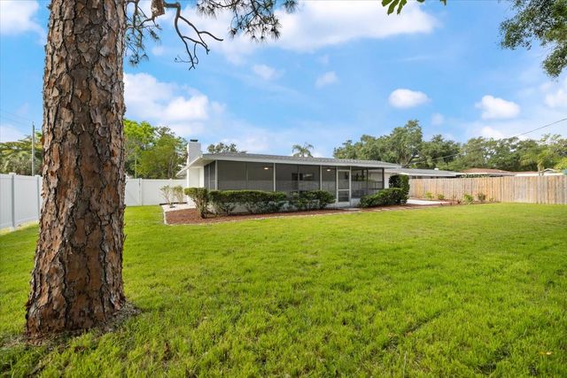 1169 CARMELLA CIRCLE, Sarasota, FL 34243