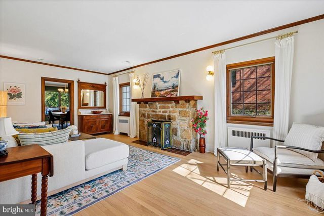 6317 POE RD, Bethesda, MD 20817