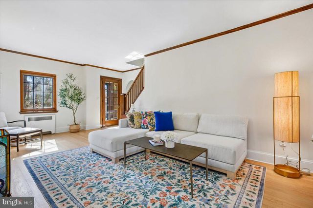 6317 POE RD, Bethesda, MD 20817