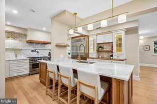 6317 POE RD, Bethesda, MD 20817