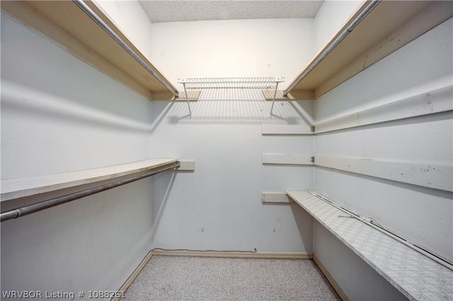 9016 Skypark Drive, Fort Smith, AR 72903