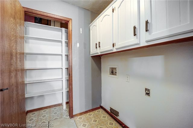 9016 Skypark Drive, Fort Smith, AR 72903