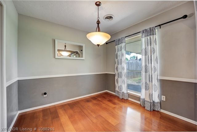 9016 Skypark Drive, Fort Smith, AR 72903