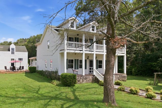 515 Moccasin Rd, Lebanon, TN 37090