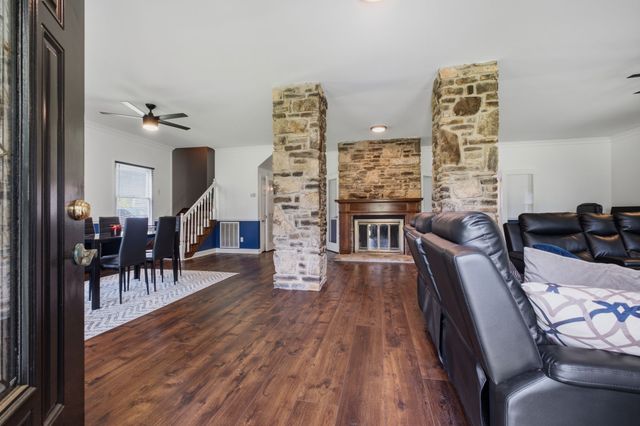 515 Moccasin Rd, Lebanon, TN 37090