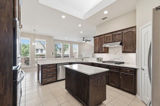 4021 Landisburg Trail, Fort Worth, TX 76244