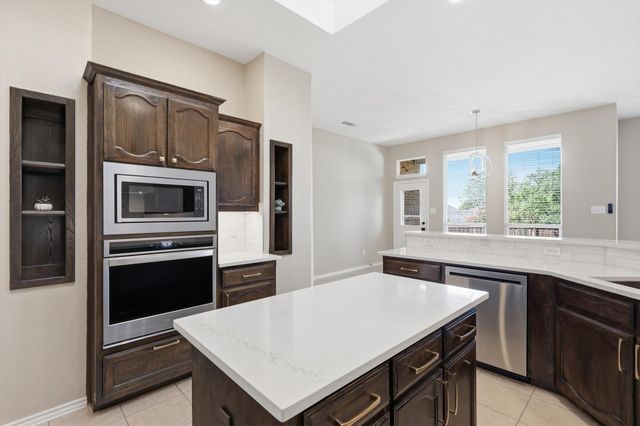 4021 Landisburg Trail, Fort Worth, TX 76244