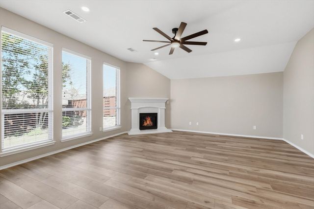4021 Landisburg Trail, Fort Worth, TX 76244