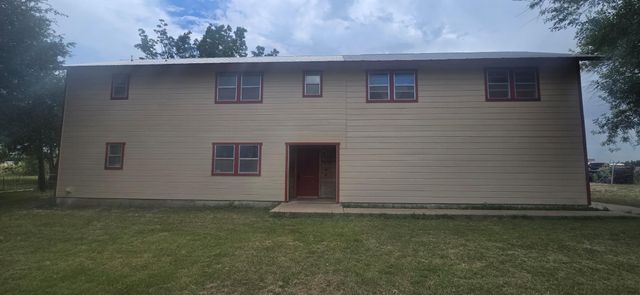 201 930 Par, Taylor, TX 76574