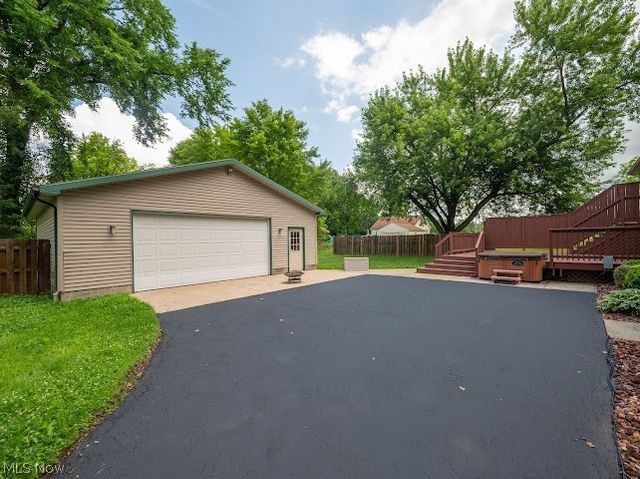 3545 Cadwallader Sonk Road, Cortland, OH 44410