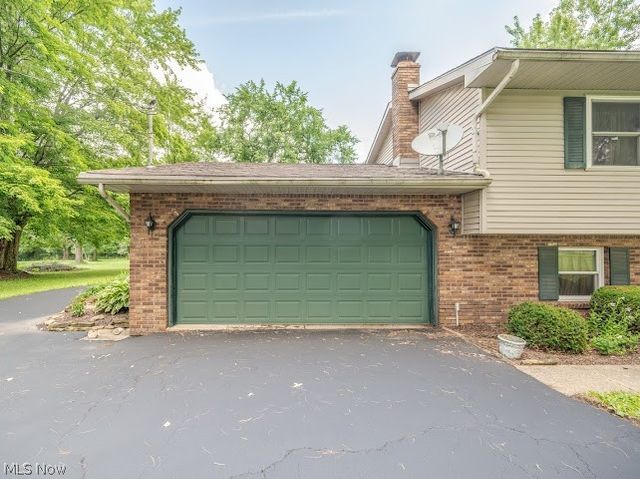 3545 Cadwallader Sonk Road, Cortland, OH 44410