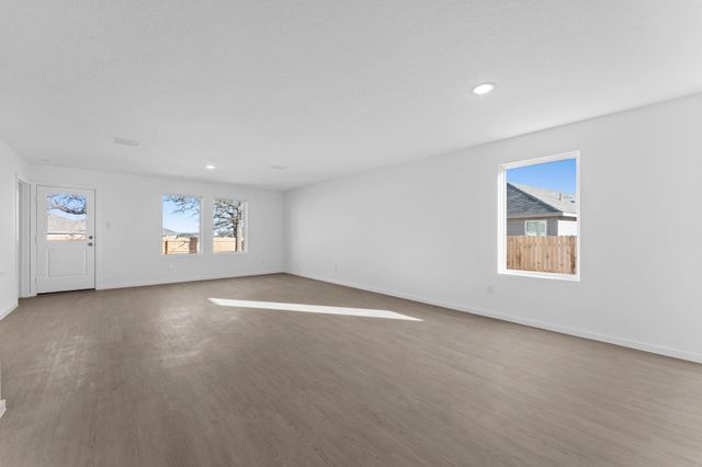 116 Ellendale PL, Fredericksburg, TX 78624