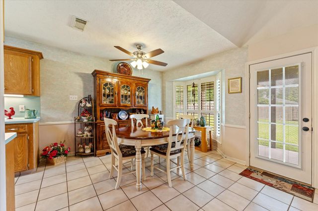 7815 Biltmore Street, Humble, TX 77396