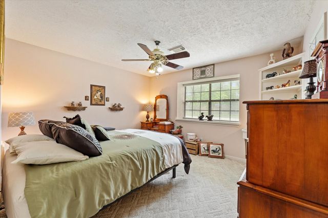 7815 Biltmore Street, Humble, TX 77396