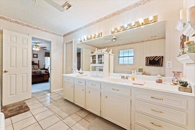 7815 Biltmore Street, Humble, TX 77396