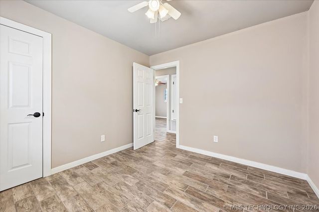 1212 S A Street, Skiatook, OK 74070