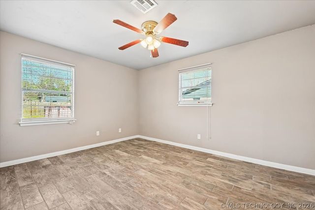 1212 S A Street, Skiatook, OK 74070