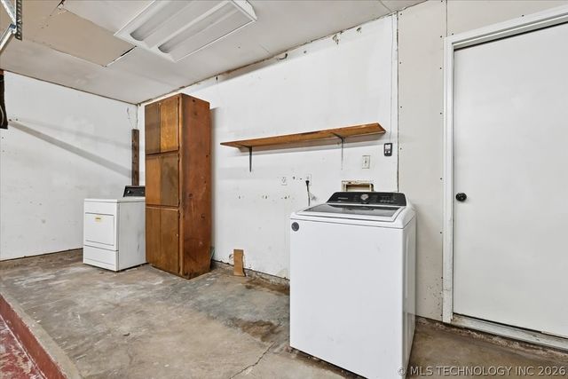 1212 S A Street, Skiatook, OK 74070