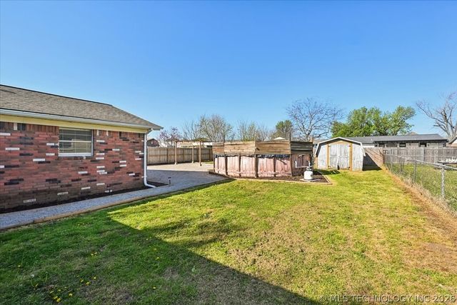 1212 S A Street, Skiatook, OK 74070