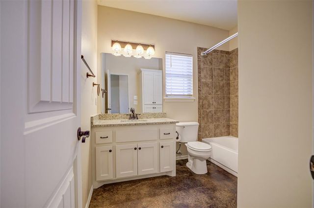 612 N Timber Road, Oklahoma City, OK 73130