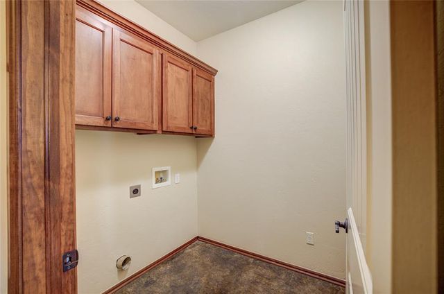 612 N Timber Road, Oklahoma City, OK 73130