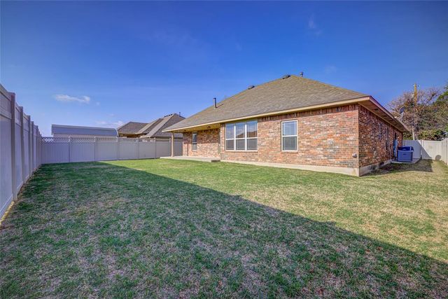 612 N Timber Road, Oklahoma City, OK 73130
