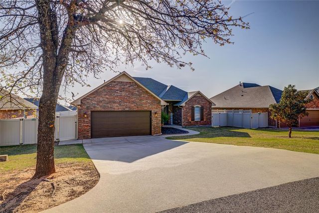 612 N Timber Road, Oklahoma City, OK 73130