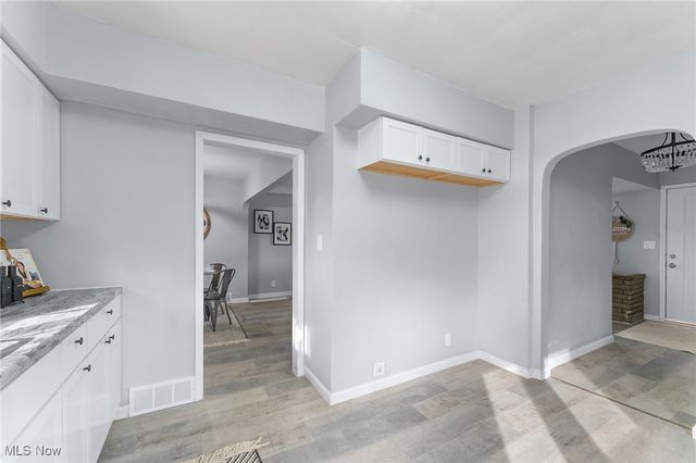 4260 Logan Way, Youngstown, OH 44505