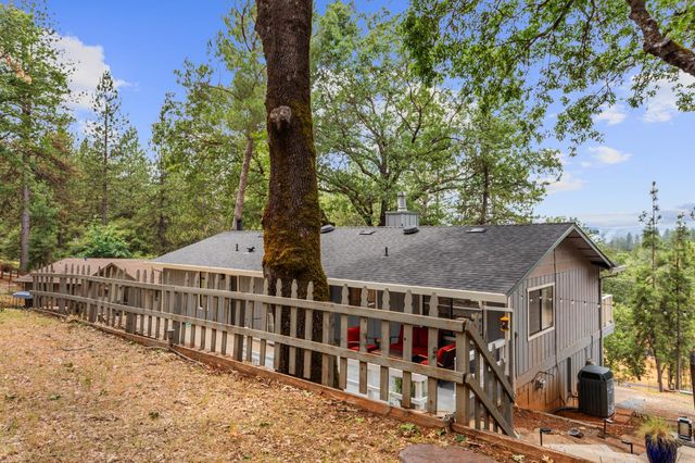 3095 Talking Mountain Trl, Cool, CA 95614