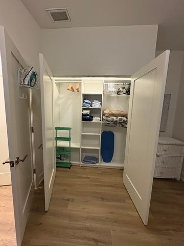 6317 S Rhodes Avenue G, Chicago, IL 60637