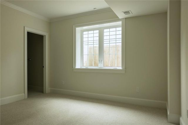 5213 W 70th Terrace, Prairie Village, KS 66208