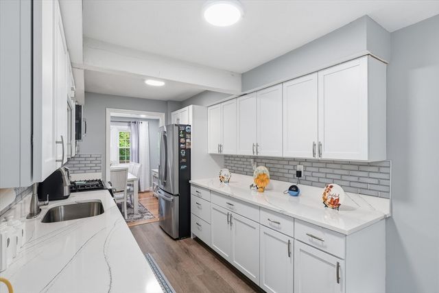 52 Apache Way 52, Tewksbury, MA 01876