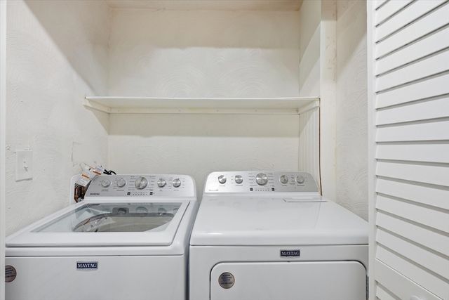 52 Apache Way 52, Tewksbury, MA 01876