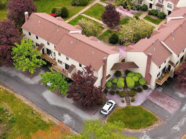 52 Apache Way 52, Tewksbury, MA 01876