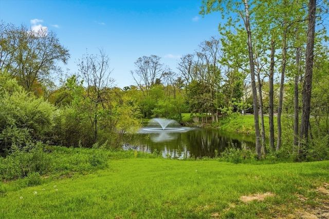 52 Apache Way 52, Tewksbury, MA 01876