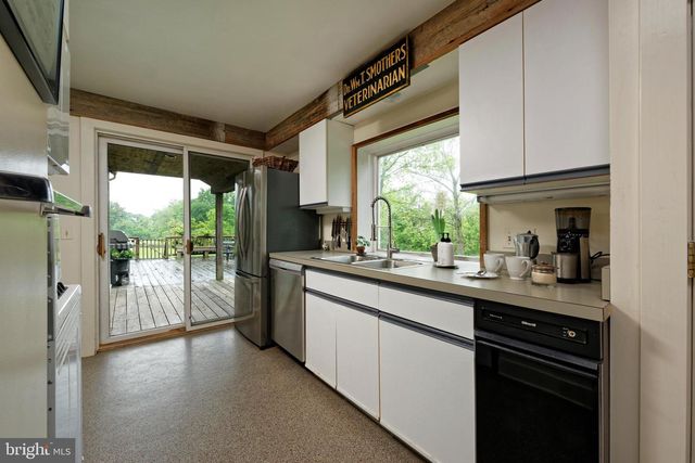 33195 MILLVILLE RD, Upperville, VA 20184