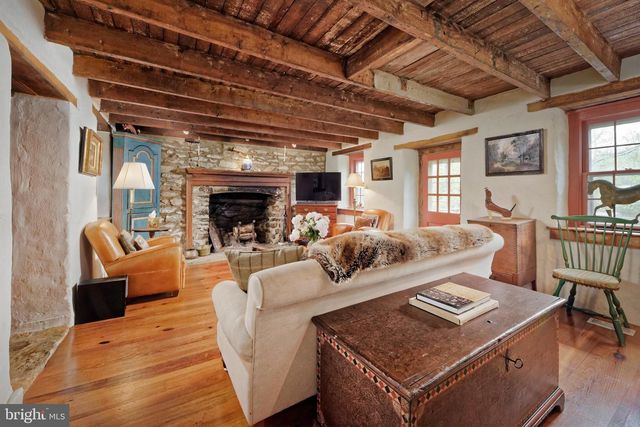 33195 MILLVILLE RD, Upperville, VA 20184