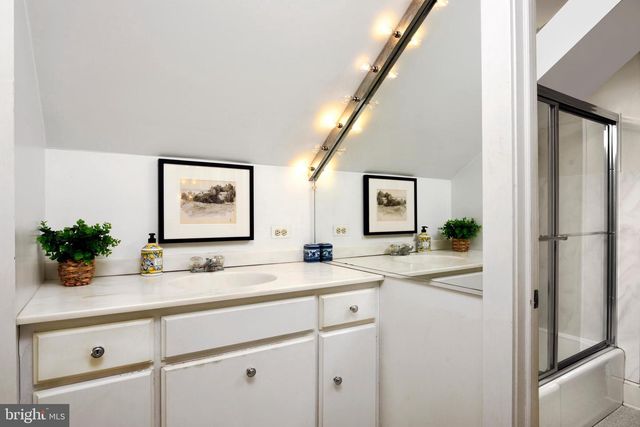 33195 MILLVILLE RD, Upperville, VA 20184