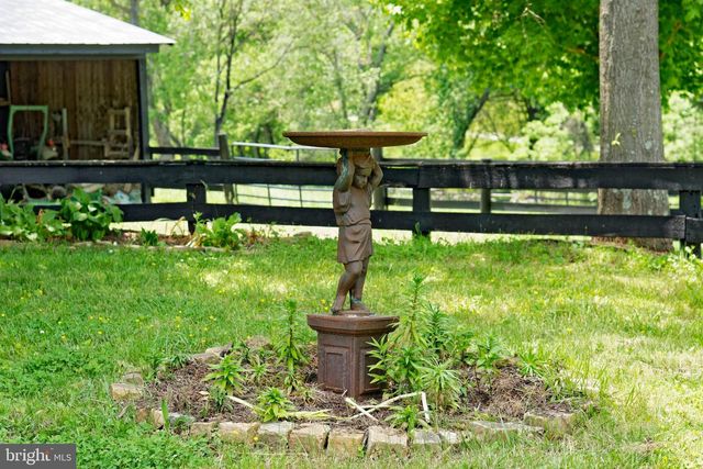33195 MILLVILLE RD, Upperville, VA 20184