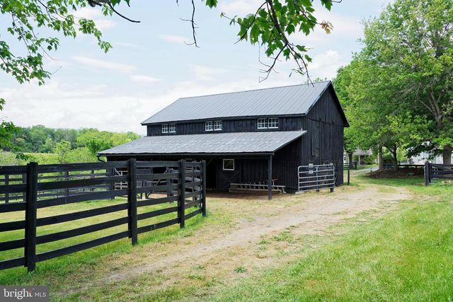 33195 MILLVILLE RD, Upperville, VA 20184