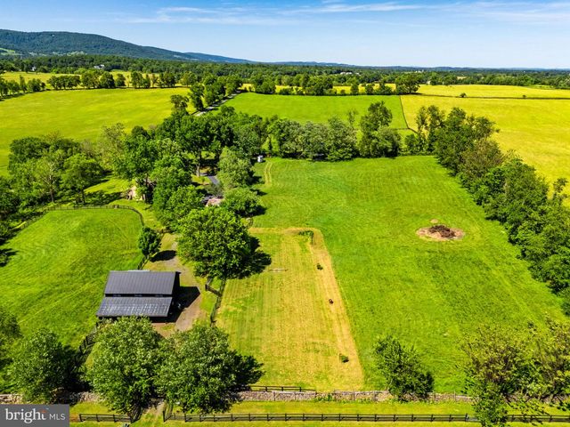33195 MILLVILLE RD, Upperville, VA 20184