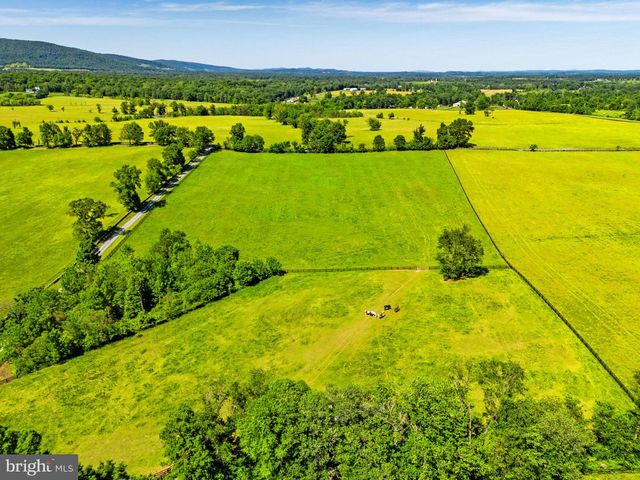 33195 MILLVILLE RD, Upperville, VA 20184