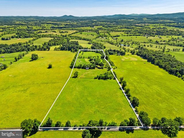 33195 MILLVILLE RD, Upperville, VA 20184