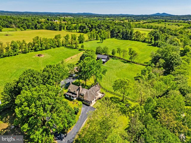33195 MILLVILLE RD, Upperville, VA 20184