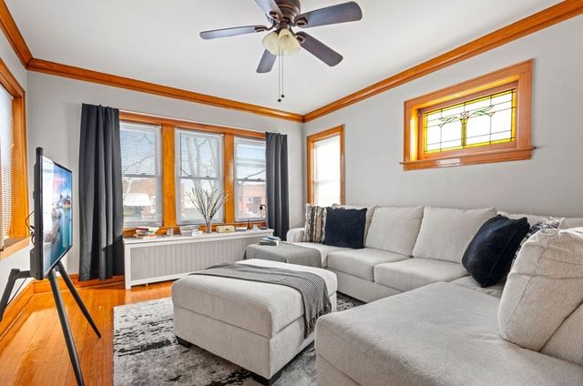 4222 Prescott Avenue, Lyons, IL 60534