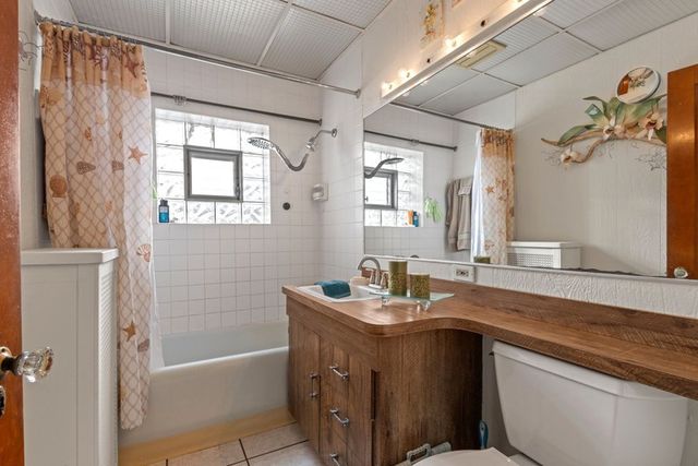 4222 Prescott Avenue, Lyons, IL 60534