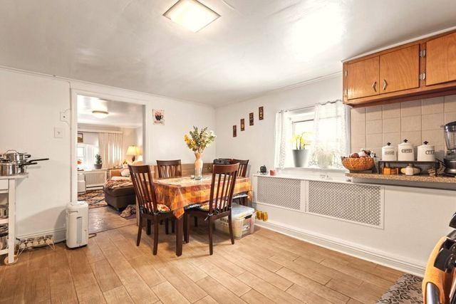 4222 Prescott Avenue, Lyons, IL 60534